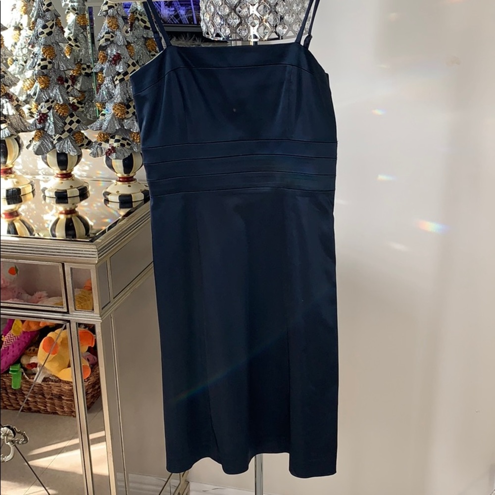 Theory Dress size 4